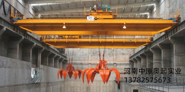 抓斗蜜桃视频APP成人机在施工中的优点